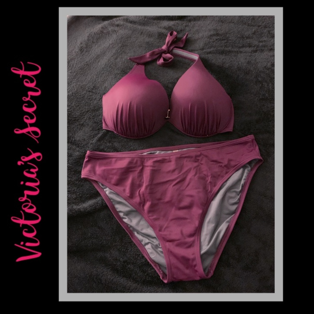 Victoria’s Secret Bikini and Bottoms👙